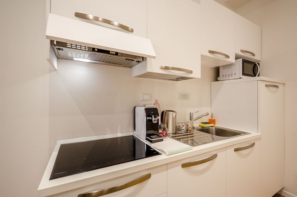 undefined Calzolerie studio 10