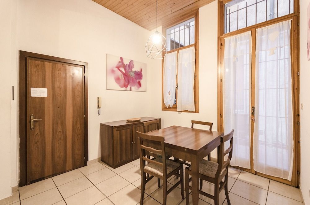 undefined Carro Apartment 10