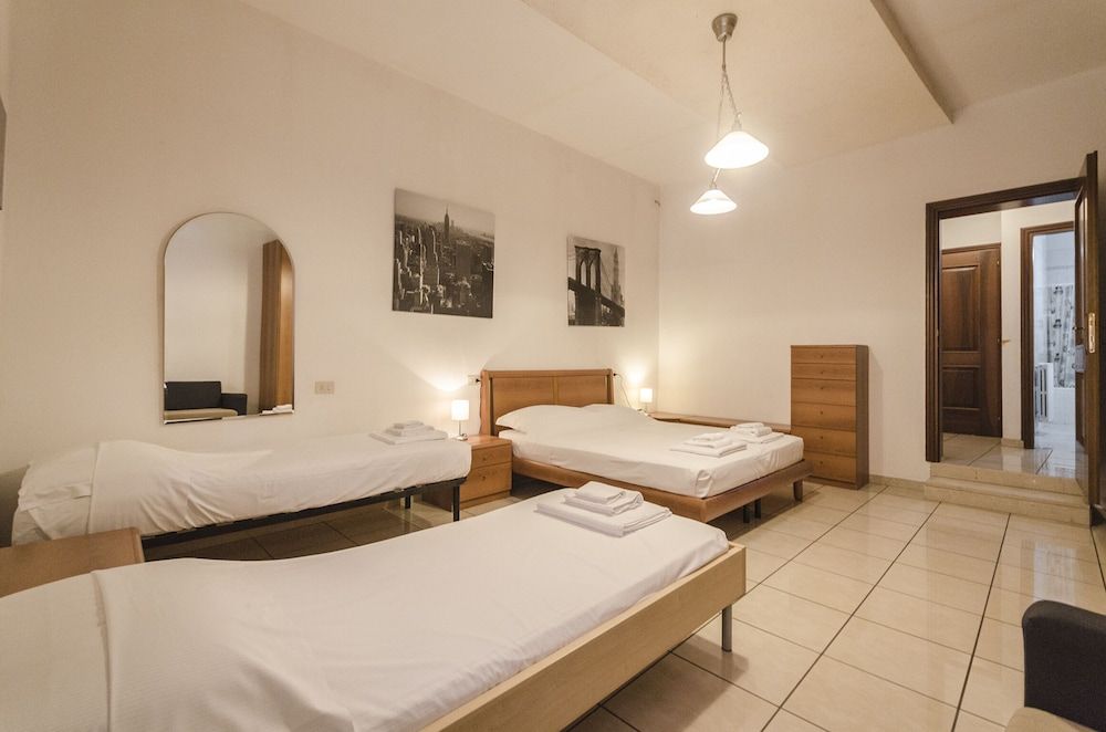 undefined Carro Apartment 8