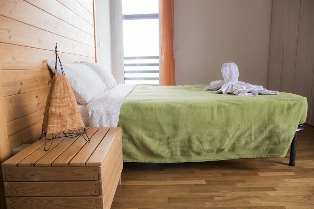 undefined Casa Bella Skyline 5