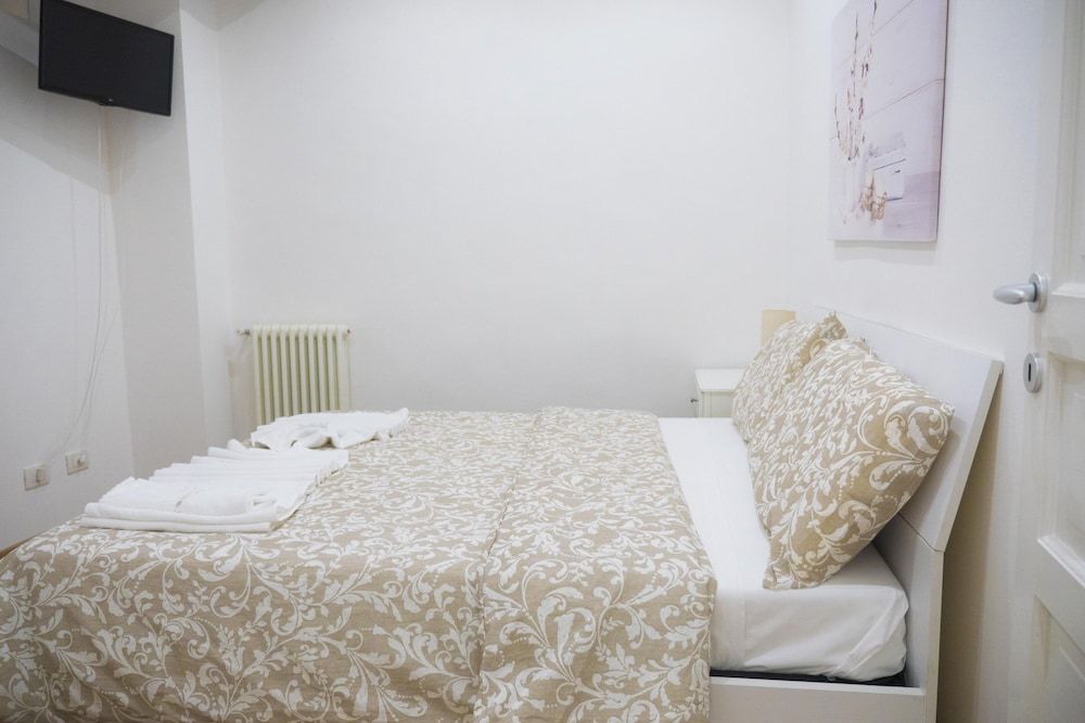 undefined Casa Bella Sunday 2