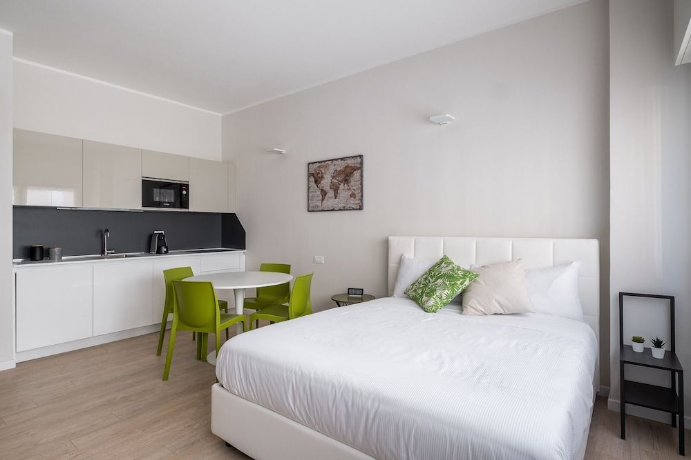 Boldrini Apartments by Wonderful Italy Studio 3