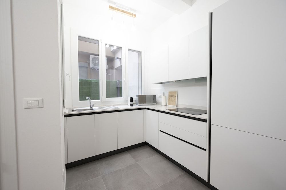 undefined GetTheKey Lenzi Suites 3