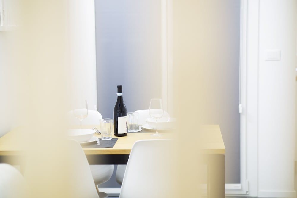 undefined GetTheKey Lenzi Suites 10