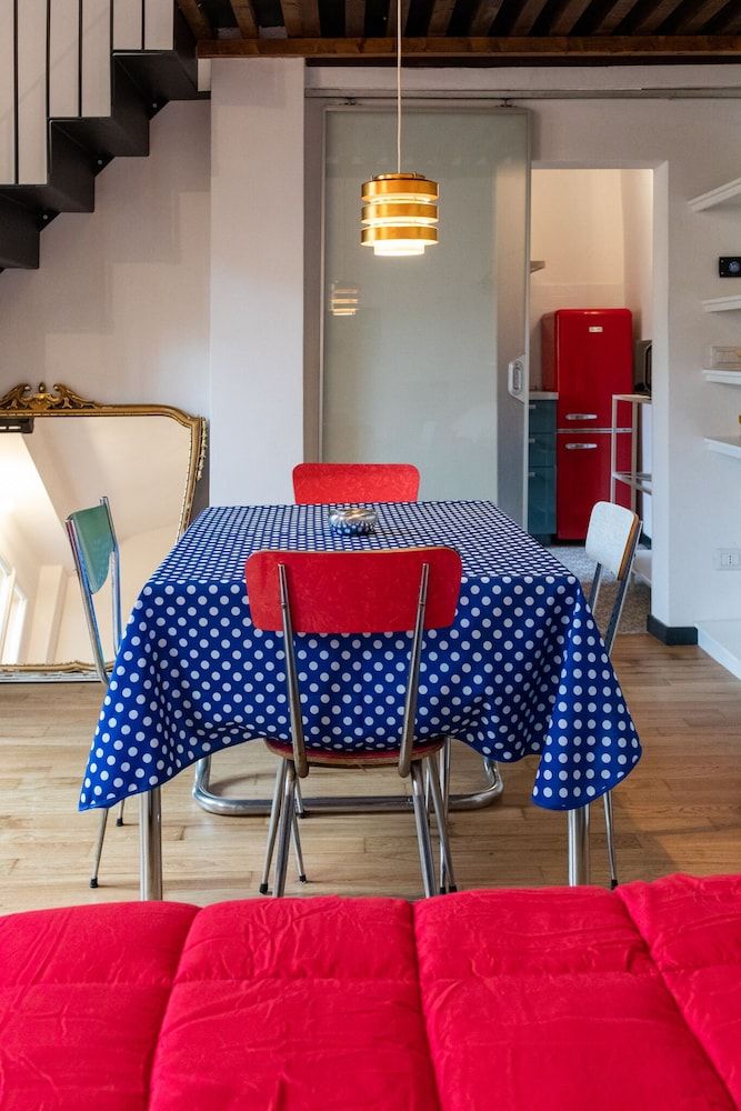 HouSmart Pratello 48 Apartment 17