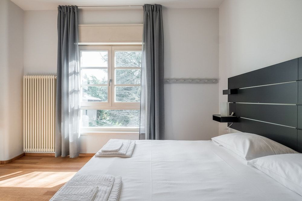 Tagliacozzi Suite Condo, Ensuite 9