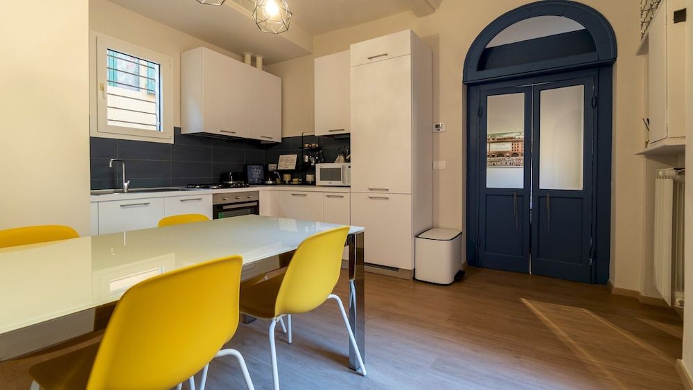 Italianway - San Vitale 87 Apartment (2 Bedrooms) 8