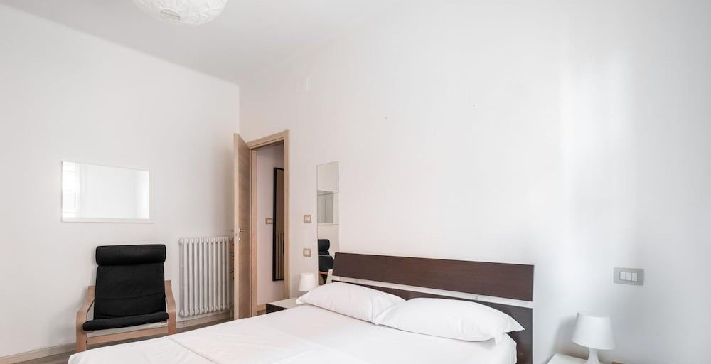 undefined Porta Mascarella Apartment by Wonderful Italy 7