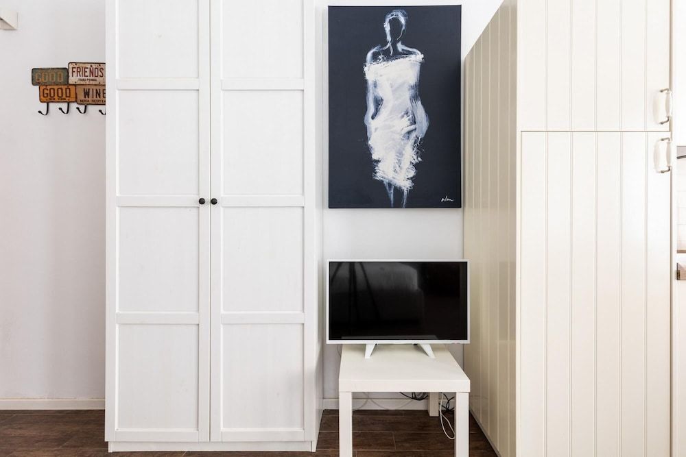 undefined Largo Molina Studio I by Wonderful Italy 3