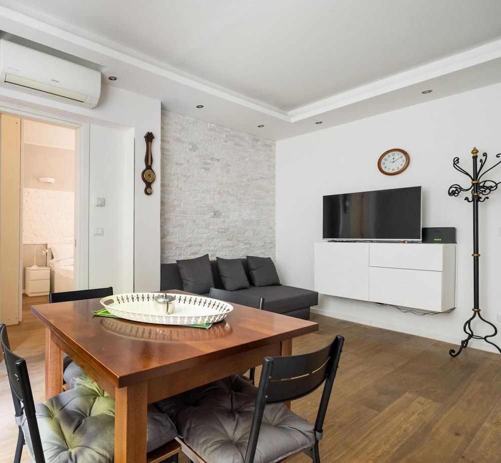 undefined XVI Charm Apartment by Wonderful Italy 8