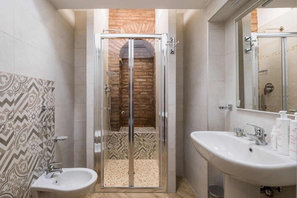 Rolandino Apartment by Wonderful Italy Apartment 22