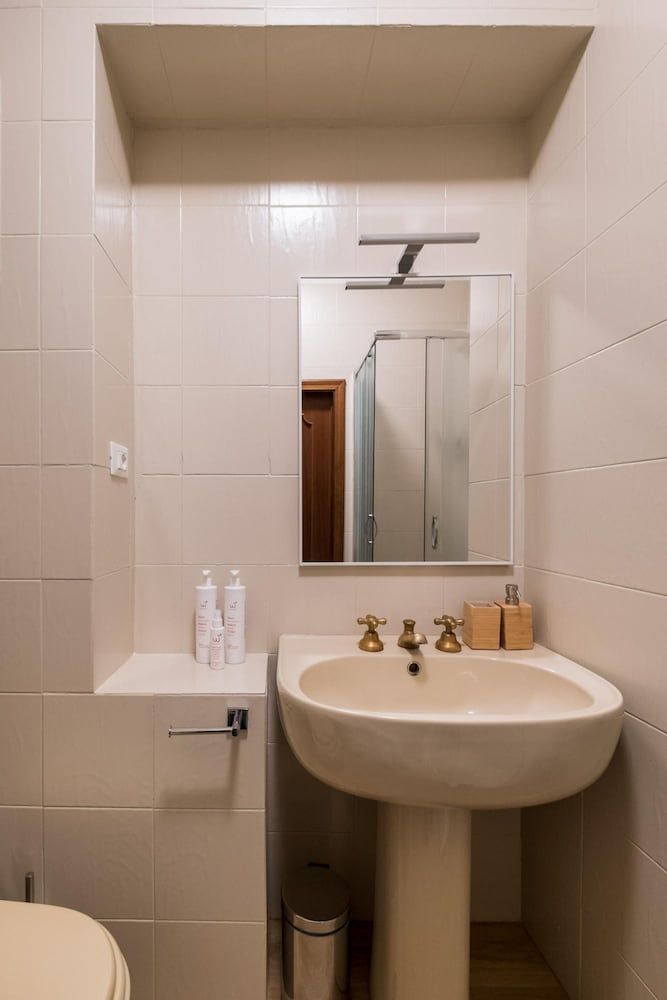 Rolandino Apartment by Wonderful Italy Apartment 18