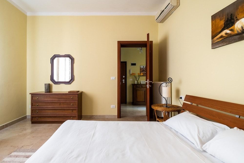 undefined San Donato Cozy Apartment by Wonderful Italy 10