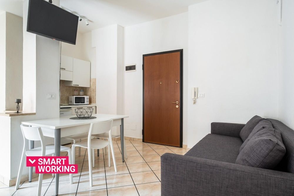 undefined Delia s Studio I in the City Center by Wonderful Italy 6
