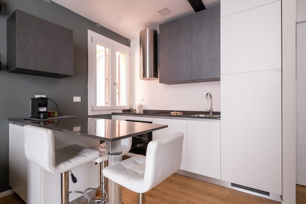 Mazzini Elegant Apartment by Wonderful Italy Apartment 11