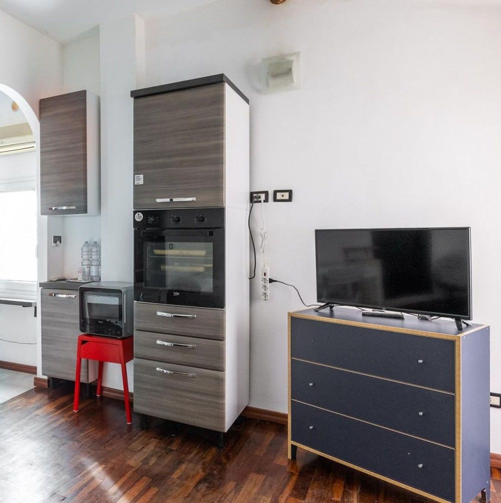 Studio Malcontenti con Terrazzo by Wonderful Italy Apartment 13