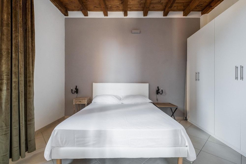 undefined La Casa sui Tetti di Bologna by Wonderful Italy 8