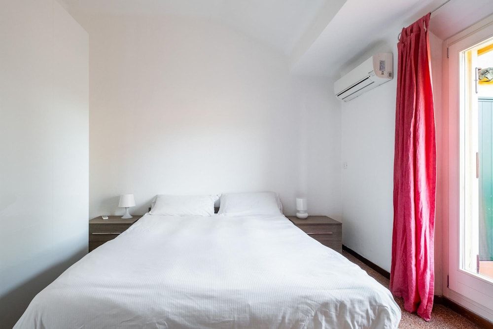 undefined Vista Sulle Torri di Bologna by Wonderful Italy 9