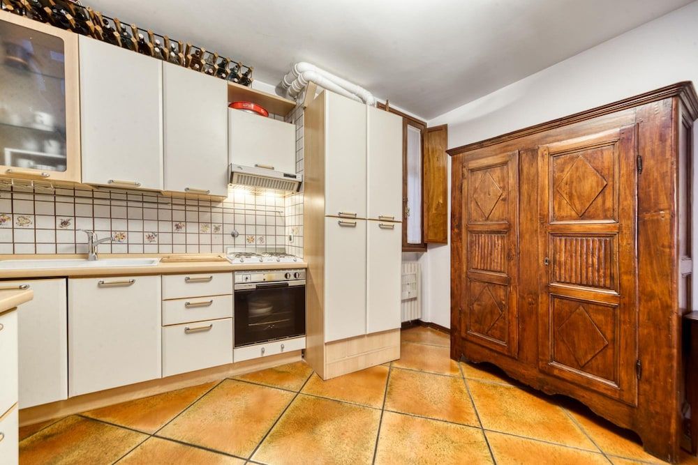 undefined Piazza Maggiore Duplex Apartment by Wonderful Italy 5