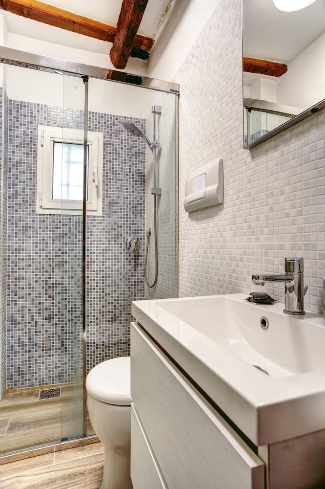 Bologna City Center Apartment by Wonderful Italy Apartment 11