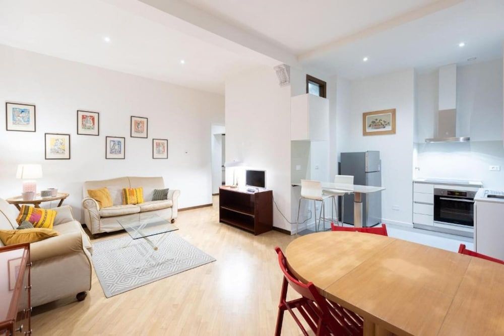 undefined Battibecco in Bologna 5