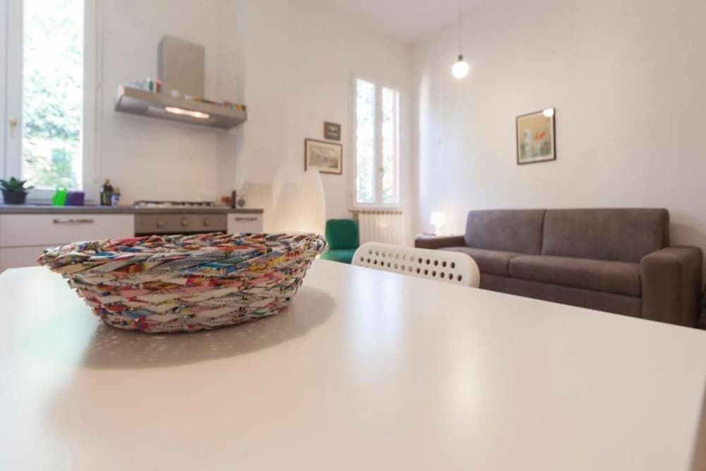 undefined Mirasole in Bologna With 1 Bedrooms and 1 Bathrooms 5