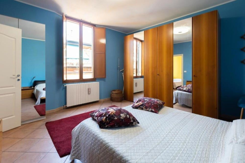 undefined Valdonica in Bologna 4