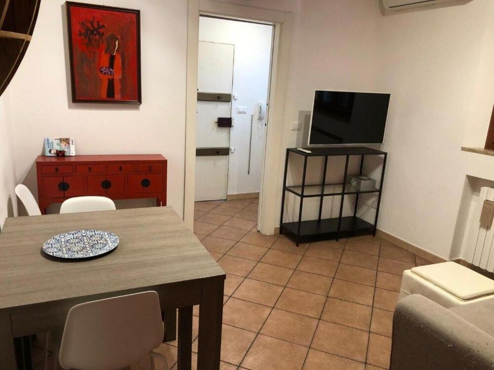 undefined Valdonica in Bologna 5