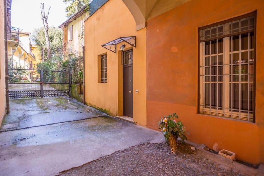 undefined Borgonuovo in Bologna 8