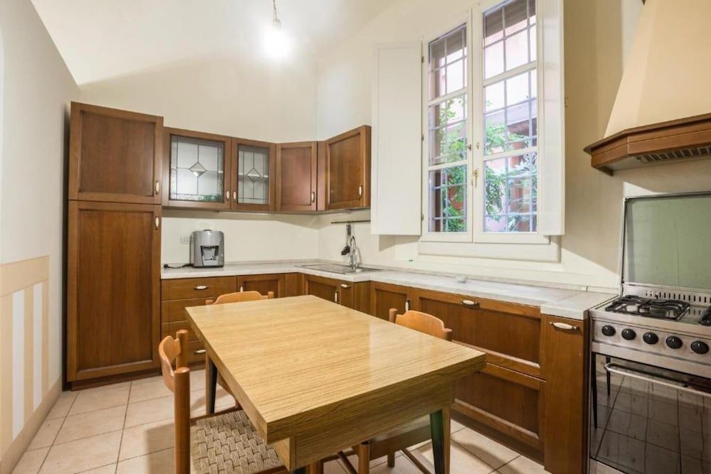 undefined Borgonuovo in Bologna 2