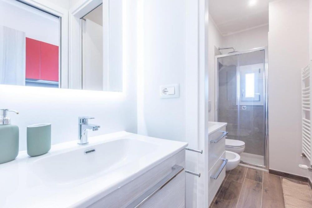 undefined Impero Apt in Bologna 7