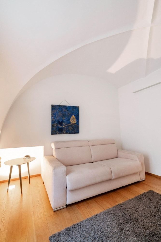 Santo Stefano 13 - Quadrilocale Elegante Apartment 20