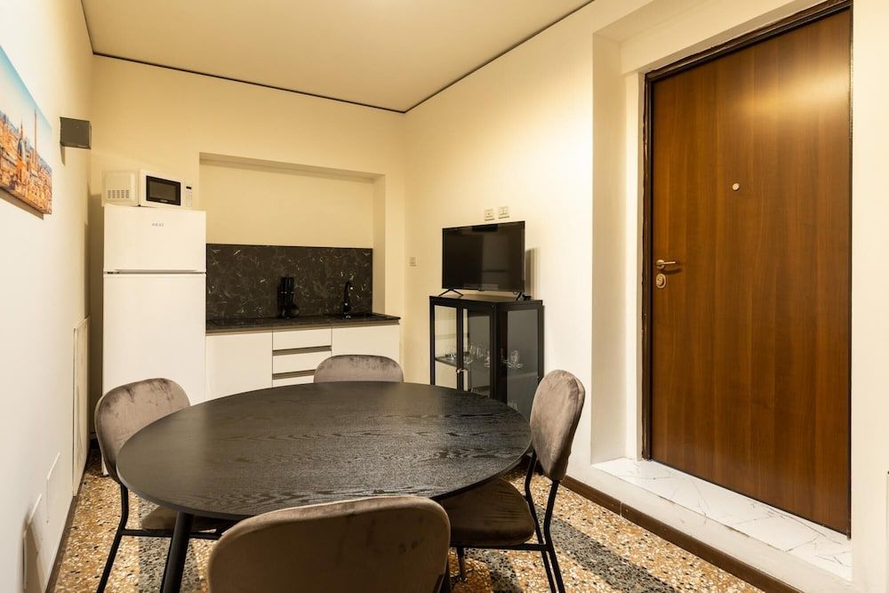 Casa Ambrosini - Afrodite Apartment With Jacuzzi by Wonderful Italy Apartment 16