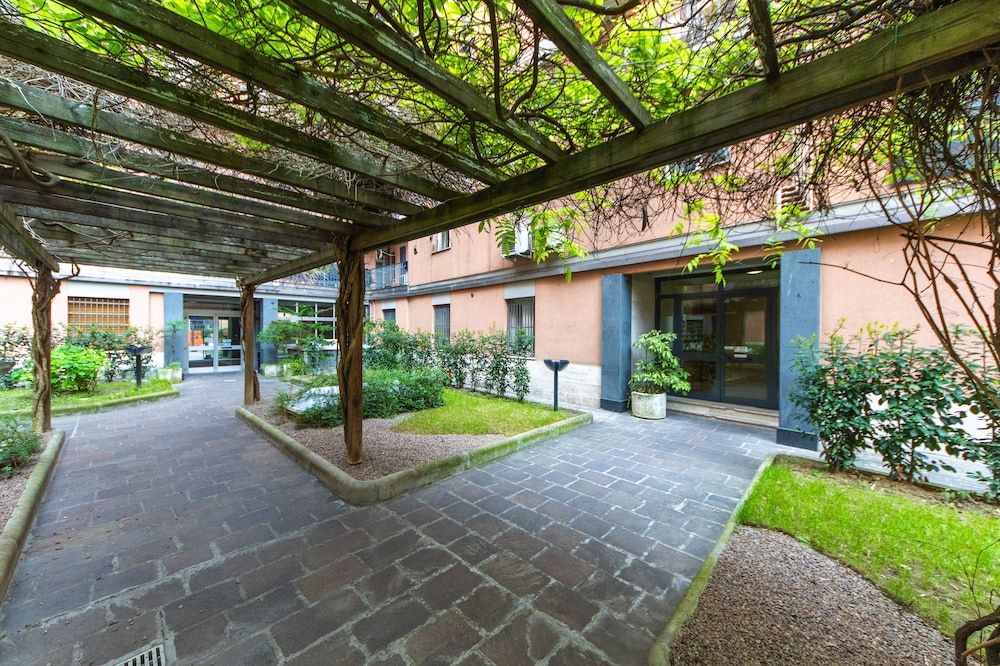 undefined HouSmart Milazzo 5 3