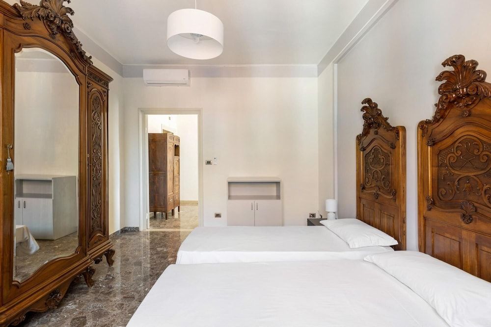 Irnerio 17 - Irnerio Apartments - Black Widow Apartment 8