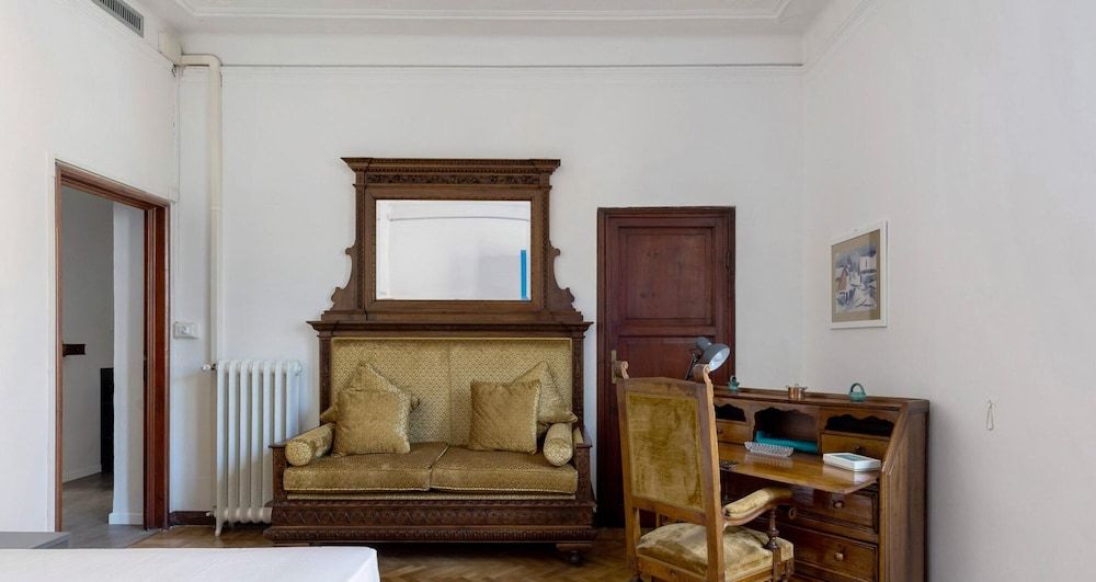 Irnerio Apartments - Yellow Cat by Wonderful Italy