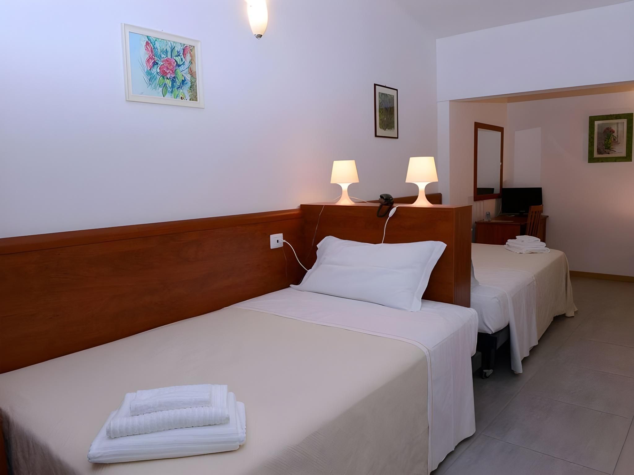 undefined BuonHotel Bologna Centro 9