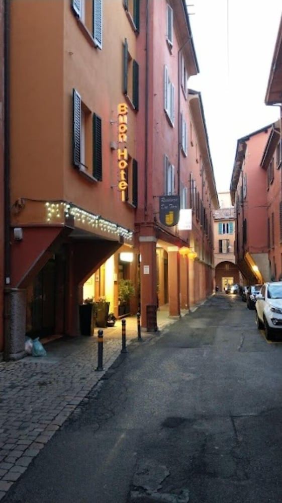undefined BuonHotel Bologna Centro 5
