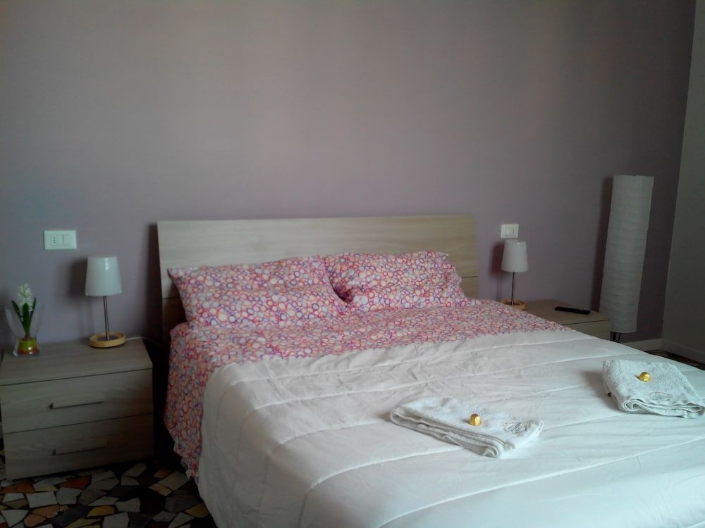 Il Cantuccio B&B Deluxe Double Room, Ensuite 3