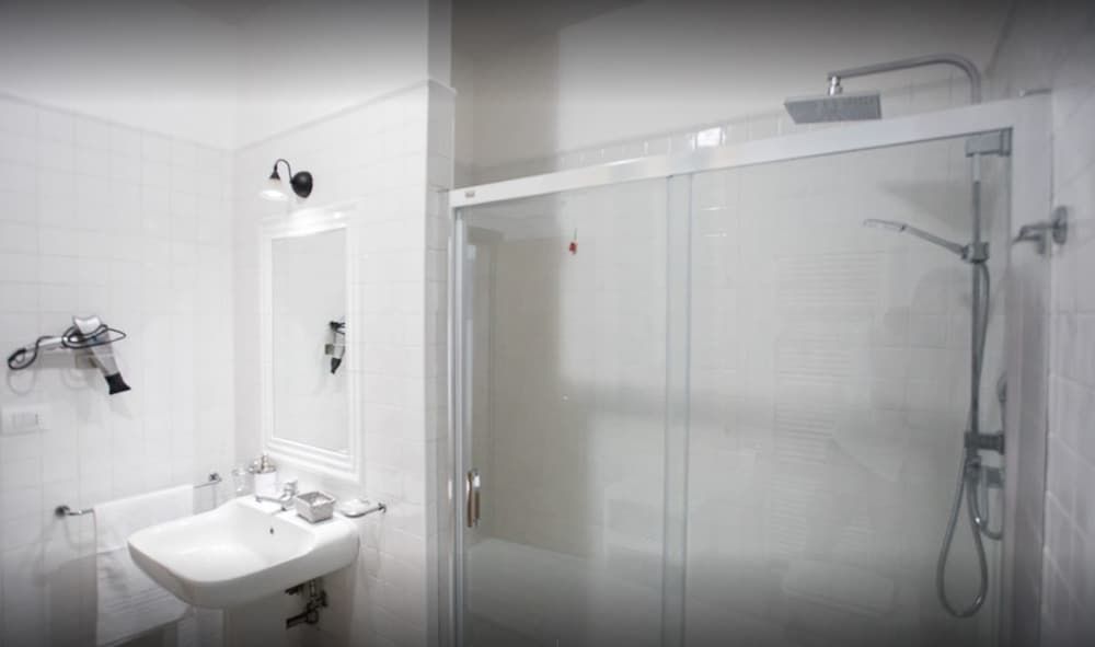 Le Camere di Porta San Felice Self check-in Superior Double or Twin Room 7