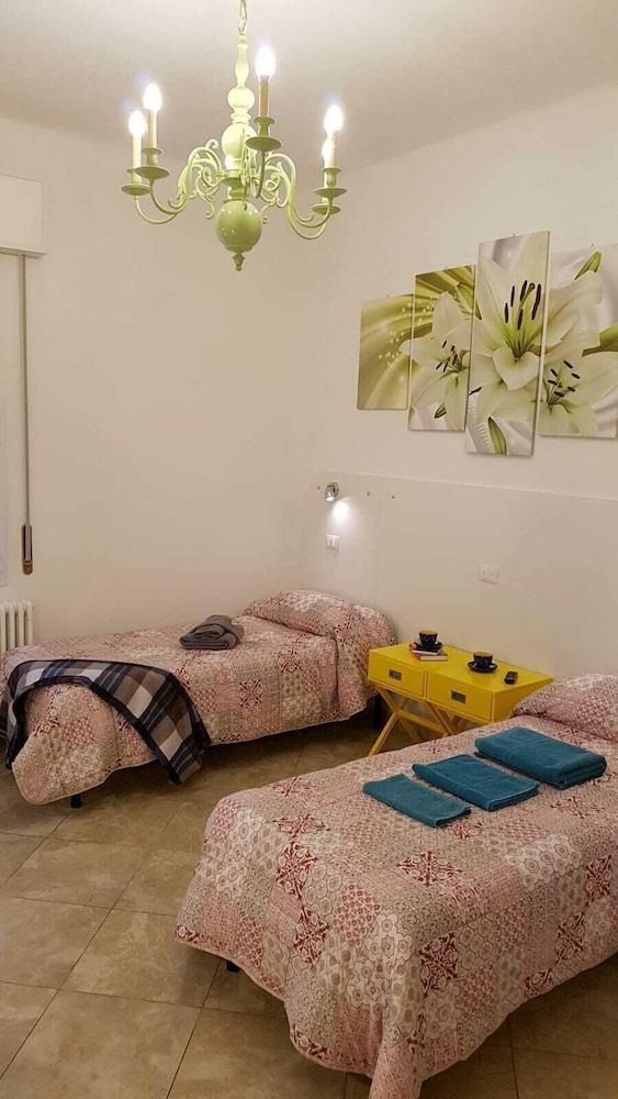 B&B Corticella 24 Double or Twin Room (Verde) 5