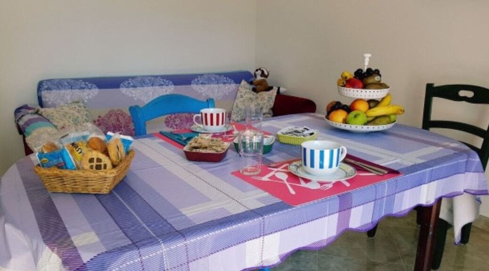 undefined B&B Corticella 24 3