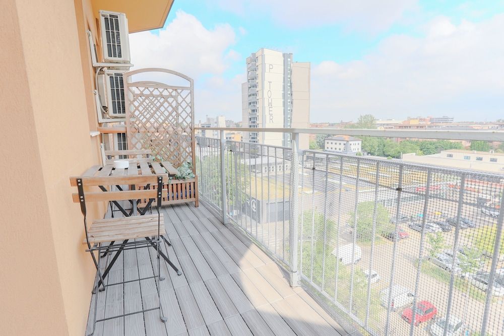 HolaBologna Twin Room, Balcony (CAMERA 1) 14