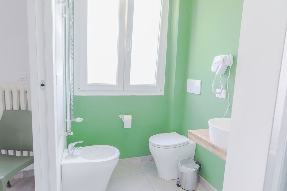 HolaBologna Twin Room, Balcony (CAMERA 1) 20