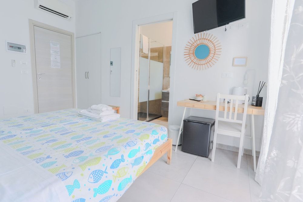 HolaBologna Twin Room, Balcony (CAMERA 1) 12