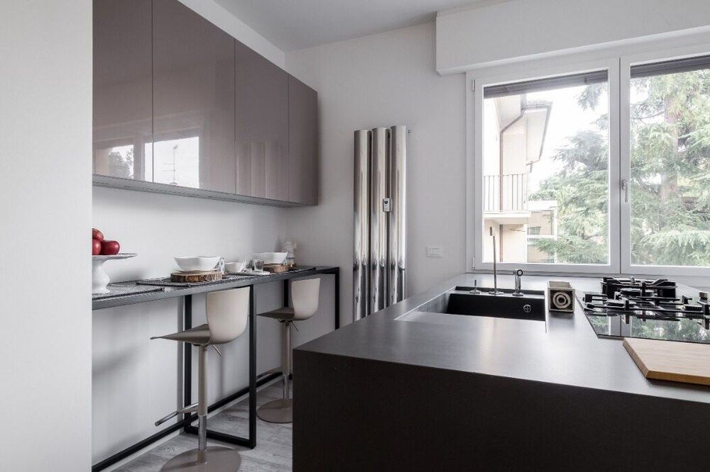 Fico Deluxe Studio (Wood) 7