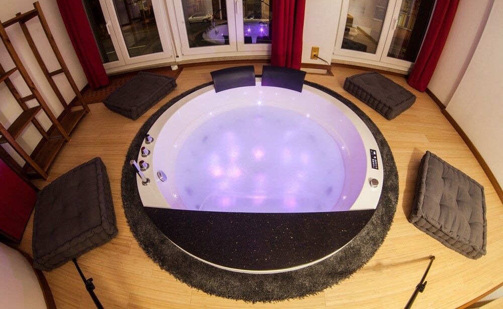 Guesthouse 4Roomz Luxury Studio Suite 5