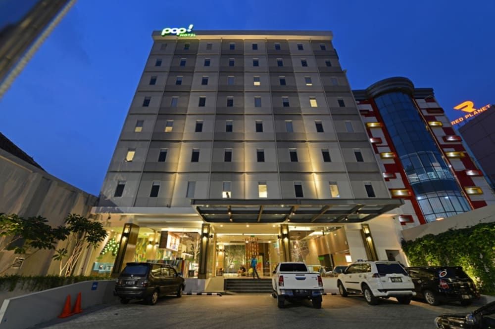 undefined POP! Hotel Pasar Baru Jakarta 2