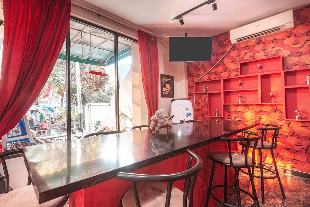 undefined Hotel Celvasha 10