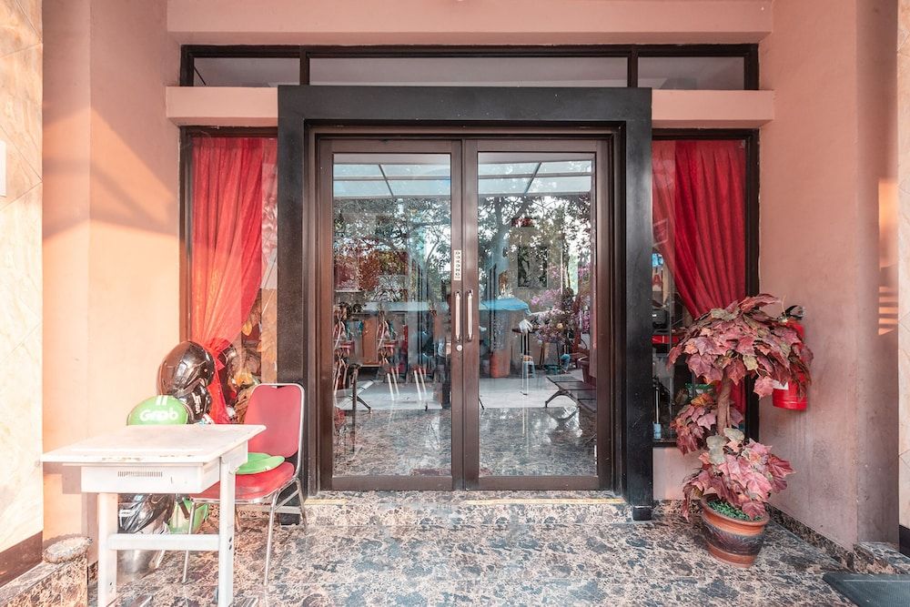 undefined Hotel Celvasha 2